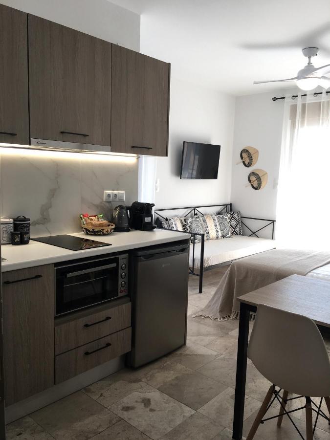 Anastasia Luxury Suites 2 Tolo Ngoại thất bức ảnh